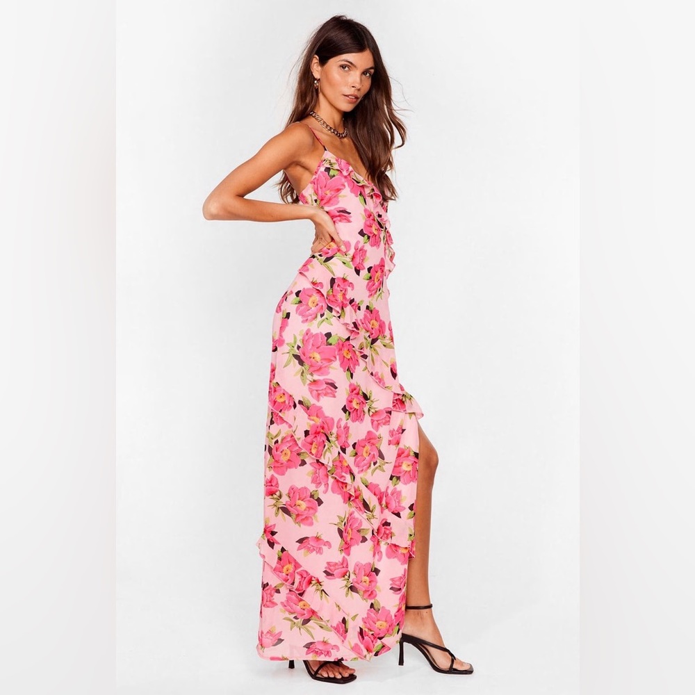 🌸🌺🌷 Nasty Gal Pink Spaghetti Strap Ruffle Floral Maxi Dress 🌸🌺🌷